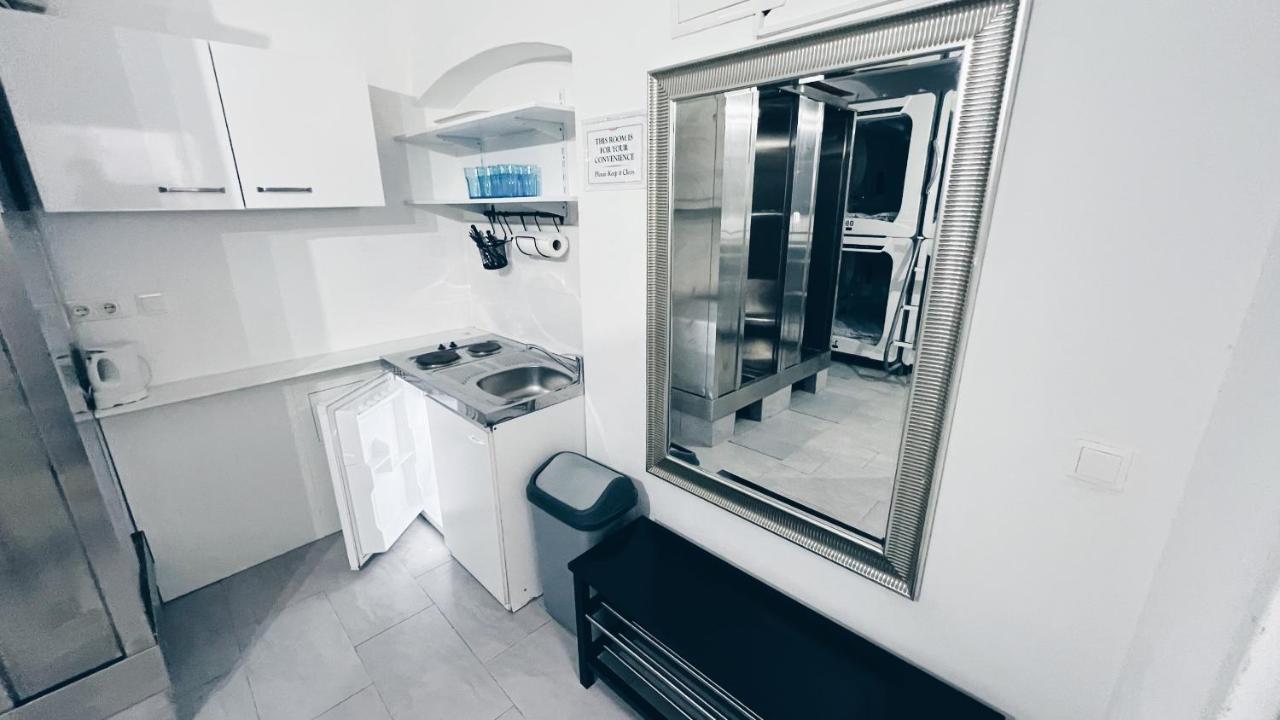 Space One Vienna - Apartment 1 Экстерьер фото