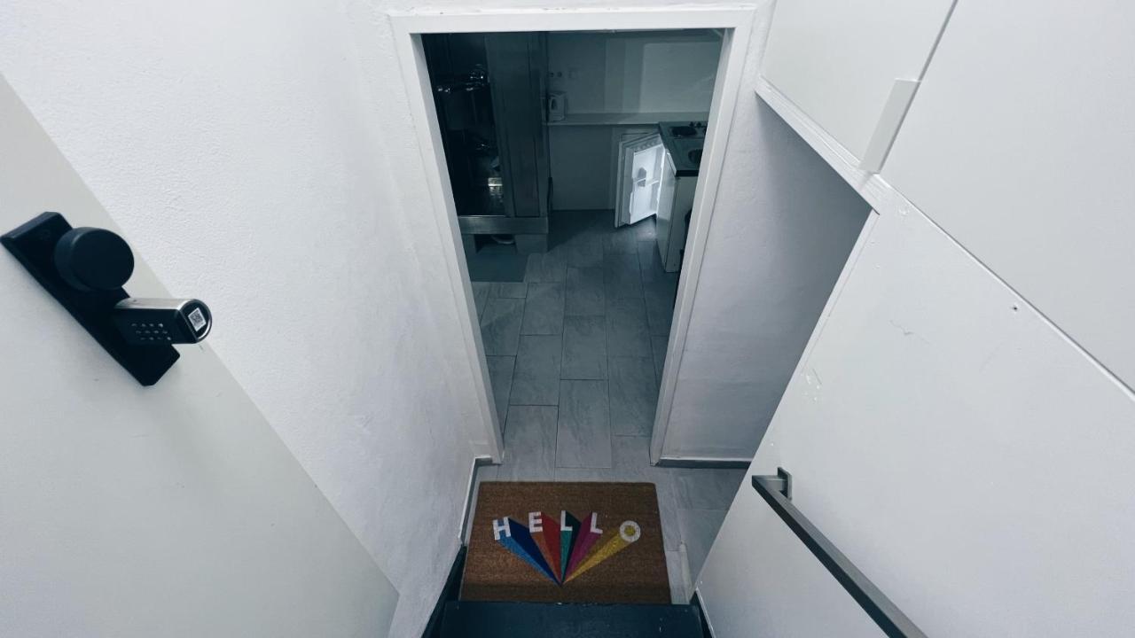 Space One Vienna - Apartment 1 Экстерьер фото
